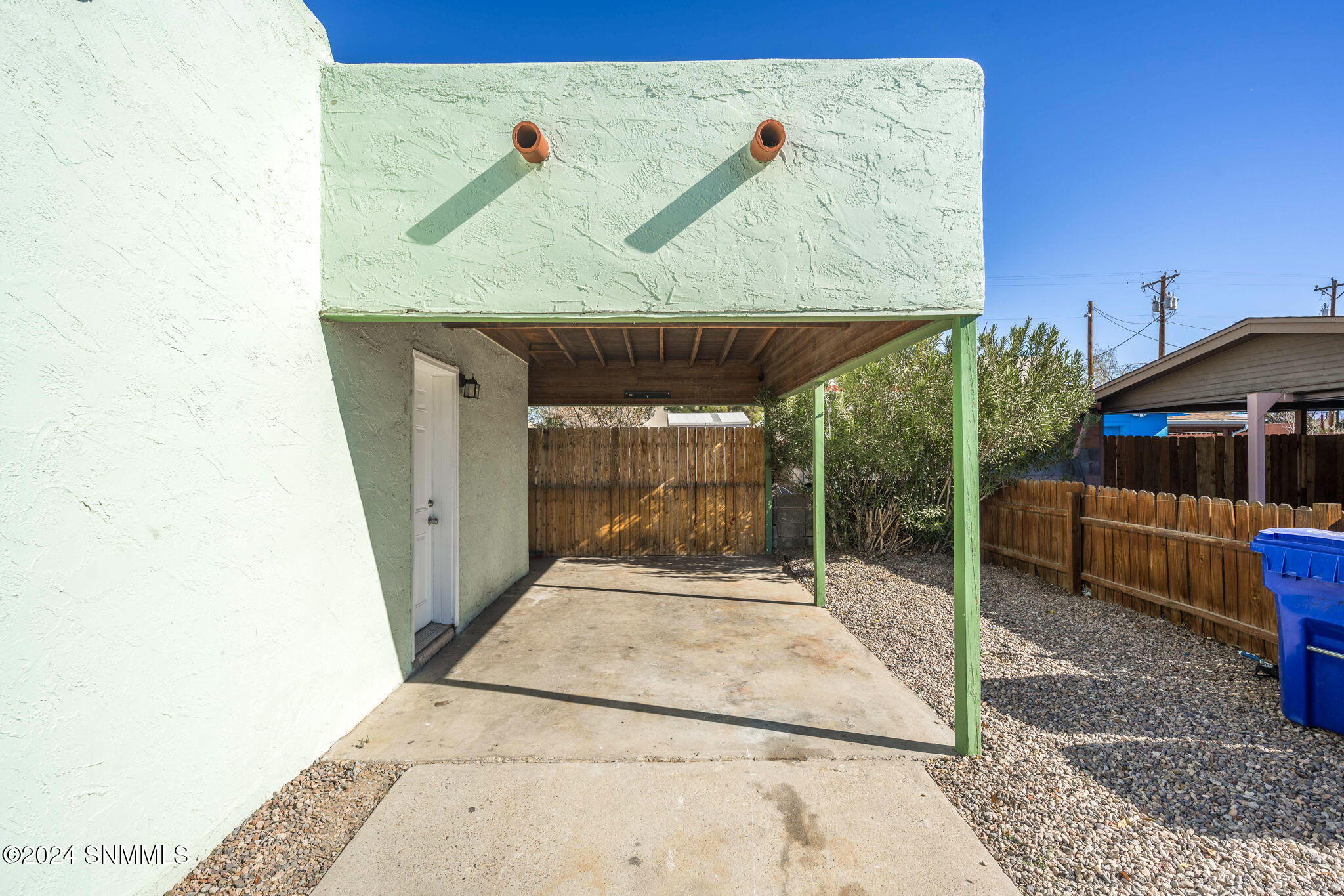 28-web-or-mls-Snappin Homes (Chaparro172