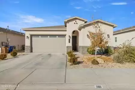 3911 Santa Alexandra Road, Las Cruces, New Mexico 88012, 4 Bedrooms Bedrooms, ,2 BathroomsBathrooms,Residential,For Sale,Santa Alexandra,2403635