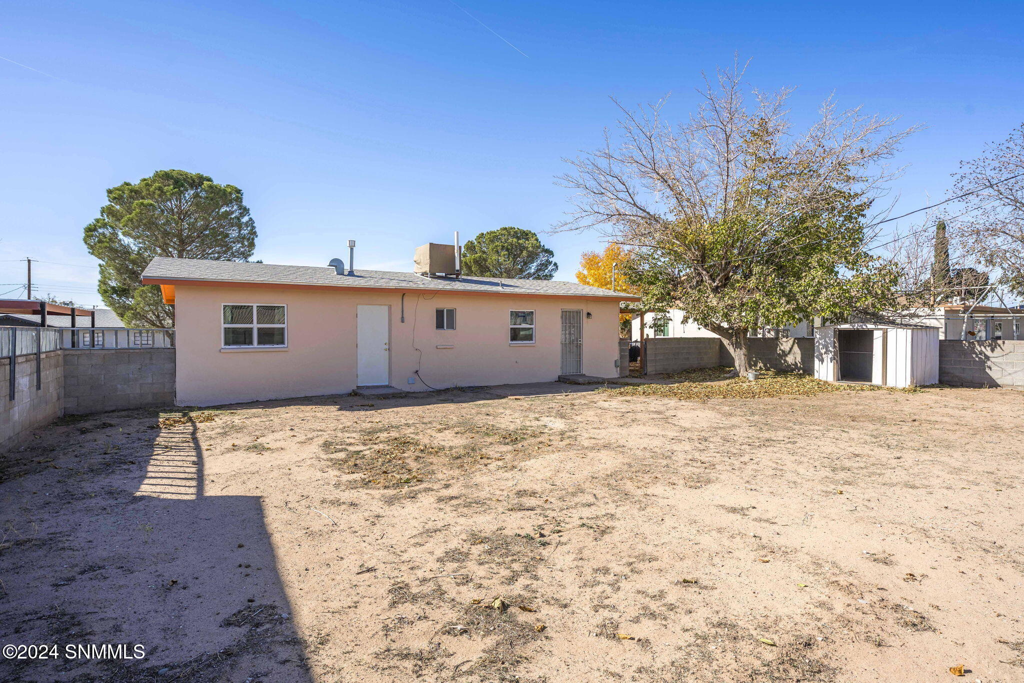 25-web-or-mls-Snappin Homes (DelMonte725