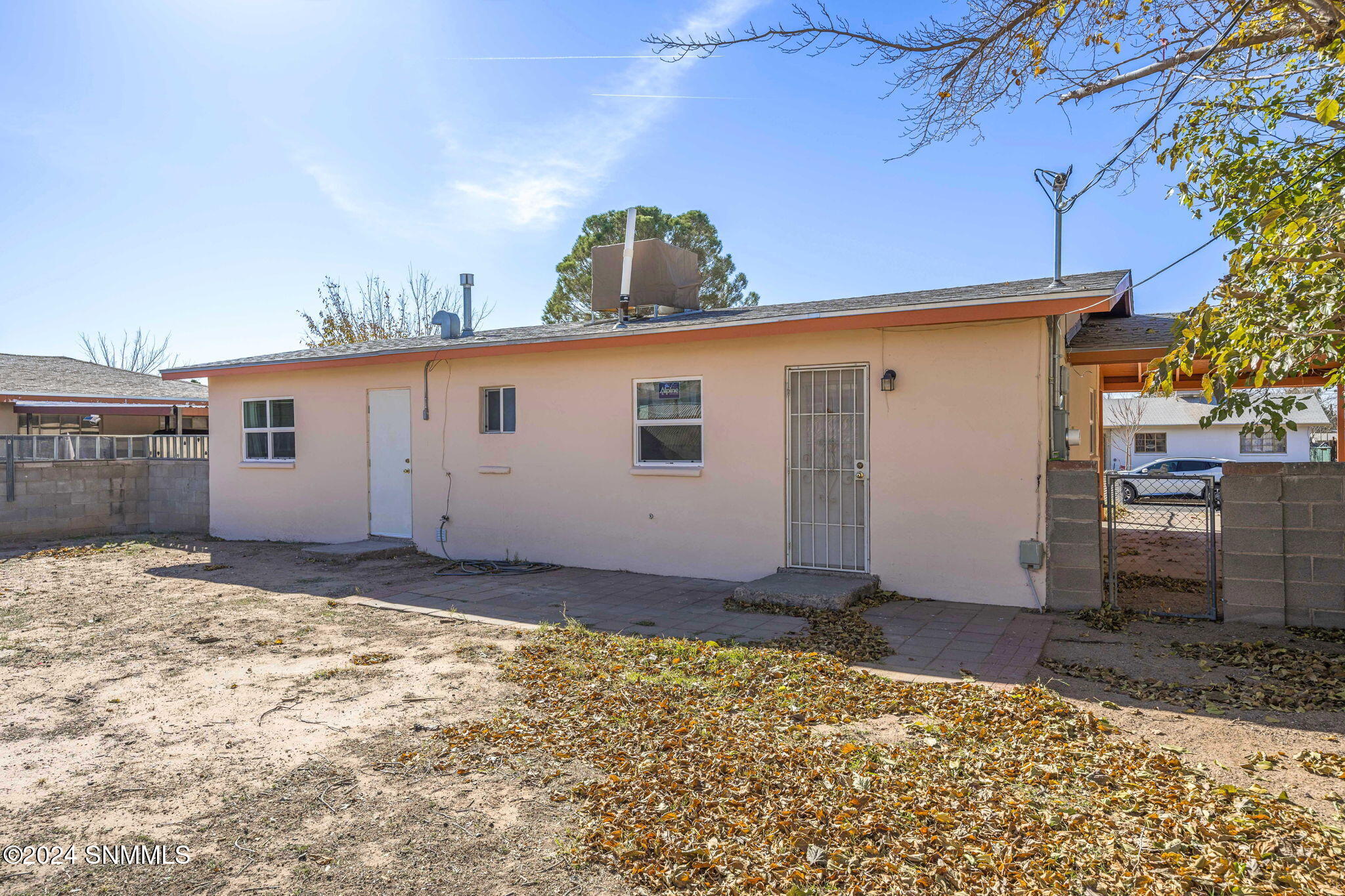 28-web-or-mls-Snappin Homes (DelMonte725