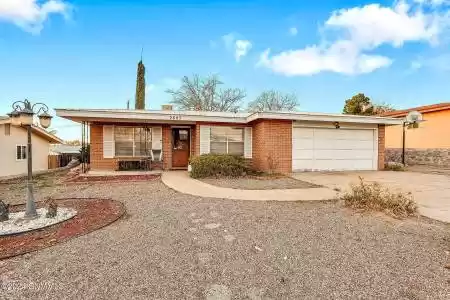 2607 Sandigale Drive, Las Cruces, New Mexico 88011, 3 Bedrooms Bedrooms, ,1.75 BathroomsBathrooms,Residential,For Sale,Sandigale,2403668