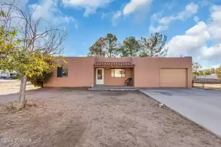 1313 Juniper Avenue, Las Cruces, New Mexico 88001, 3 Bedrooms Bedrooms, ,1.75 BathroomsBathrooms,Residential,For Sale,Juniper,2403390