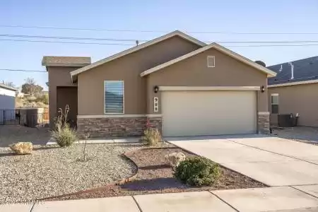 908 Desert Candle Drive, Las Cruces, New Mexico 88007, 3 Bedrooms Bedrooms, ,2 BathroomsBathrooms,Residential,For Sale,Desert Candle,2500021