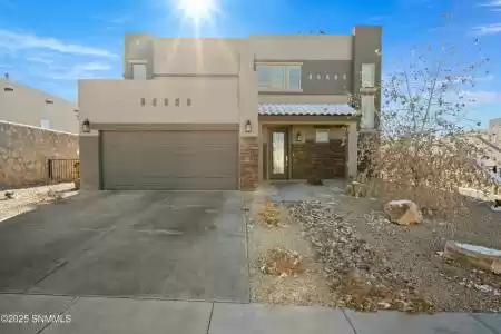 2622 East Springs Road, Las Cruces, New Mexico 88011, 4 Bedrooms Bedrooms, ,2.5 BathroomsBathrooms,Residential,For Sale,East Springs,2500075