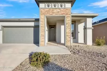 6950 Santa Marta Street, Las Cruces, New Mexico 88012, 4 Bedrooms Bedrooms, ,3 BathroomsBathrooms,Residential,For Sale,Santa Marta,2500133