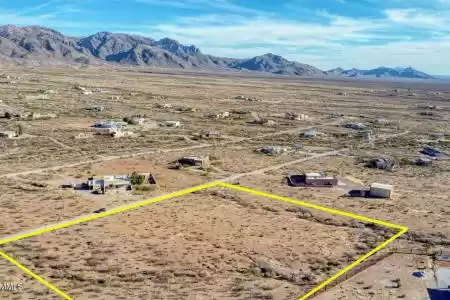 5072 Minniec Road, Las Cruces, New Mexico 88011, ,Land,For Sale,Minniec,2500137