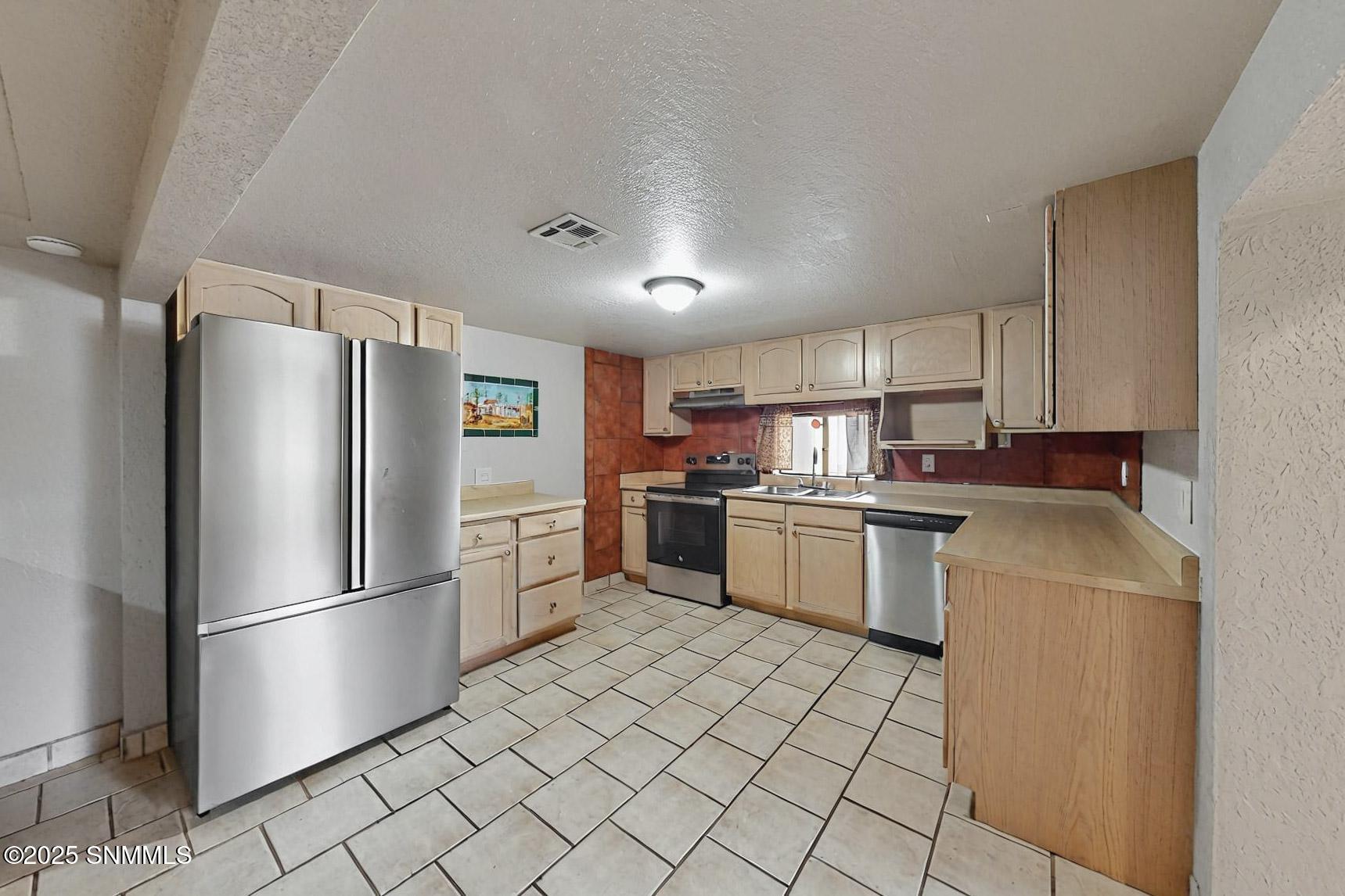 19-505-Piro-Ave-Merge-05022025_124412