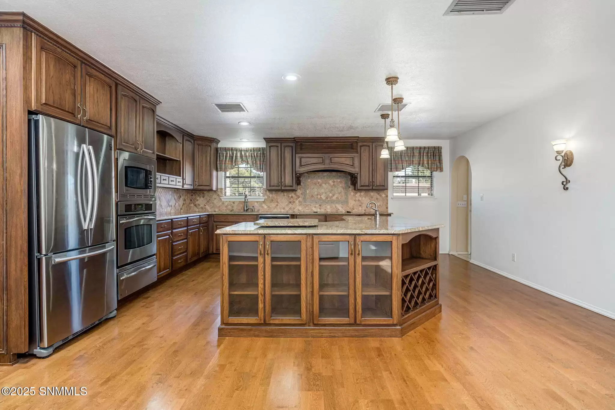 15-web-or-mls-Snappin Homes (TresPinos20