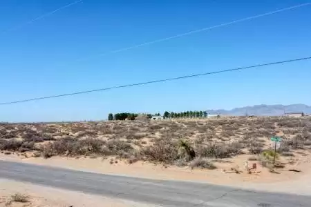 1450 Desert Aire Drive, Chaparral, New Mexico 88081, ,Land,For Sale,Desert Aire,2501110