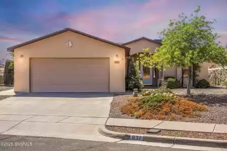 831 Stone Canyon Drive, Las Cruces, New Mexico 88011, 3 Bedrooms Bedrooms, ,2 BathroomsBathrooms,Residential,For Sale,Stone Canyon,2501169