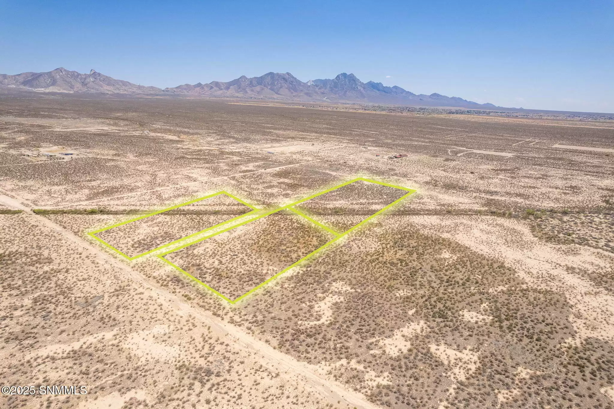 4-web-or-mls-Snappin Homes (RabbitRunLot