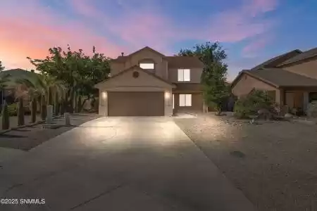 2855 Lake Valley Avenue, Las Cruces, New Mexico 88007, 3 Bedrooms Bedrooms, ,2 BathroomsBathrooms,Residential,For Sale,Lake Valley,2501283