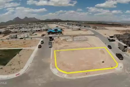 7300 Stratford Way, Las Cruces, New Mexico 88012, ,Land,For Sale,Stratford,2501289