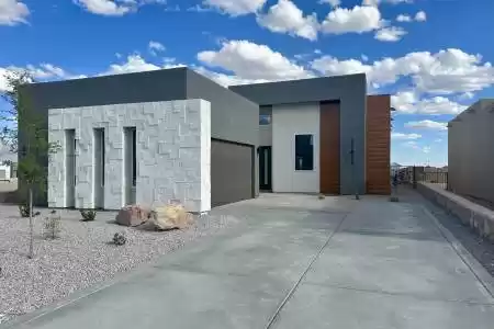 3926 Heartland, Las Cruces, New Mexico 88012, 3 Bedrooms Bedrooms, ,2 BathroomsBathrooms,Residential,For Sale,Heartland,2501299