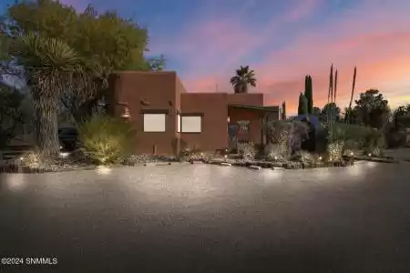 4645 Snow Road, Las Cruces, New Mexico 88005, 3 Bedrooms Bedrooms, ,3 BathroomsBathrooms,Residential,For Sale,Snow,2500009