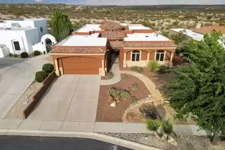 4495 Nambe Arc, Las Cruces, New Mexico 88011, 4 Bedrooms Bedrooms, ,2 BathroomsBathrooms,Residential,For Sale,Nambe,2501427