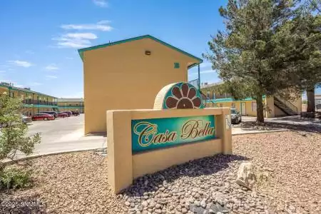 2306 Espina Street, Las Cruces, New Mexico 88001, ,Residential Income,For Sale,Espina,2501488