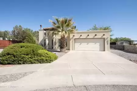 3936 Pineridge, Las Cruces, New Mexico 88012, 3 Bedrooms Bedrooms, ,1 BathroomBathrooms,Residential,For Sale,Pineridge,2501506