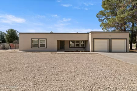 1415 Tierra Del Sol Drive, Las Cruces, New Mexico 88007, 3 Bedrooms Bedrooms, ,1 BathroomBathrooms,Residential,For Sale,Tierra Del Sol,2501519