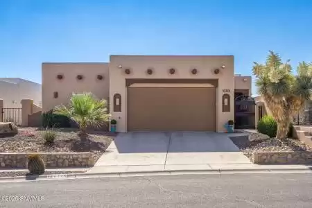 4325 Hopi Court, Las Cruces, New Mexico 88011, 3 Bedrooms Bedrooms, ,2 BathroomsBathrooms,Residential,For Sale,Hopi,2501537