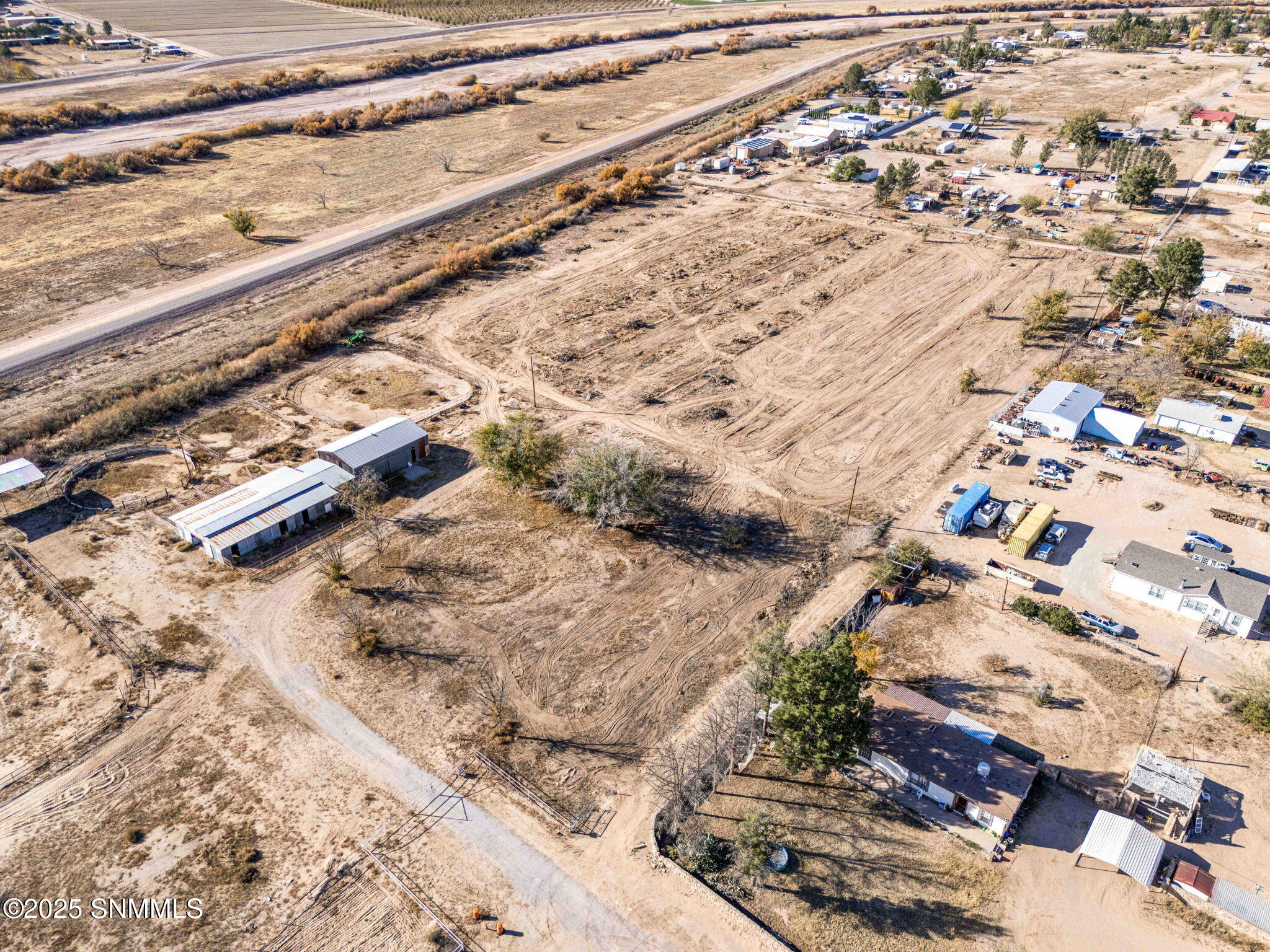 3-web-or-mls-Snappin Homes (WillowCreek2