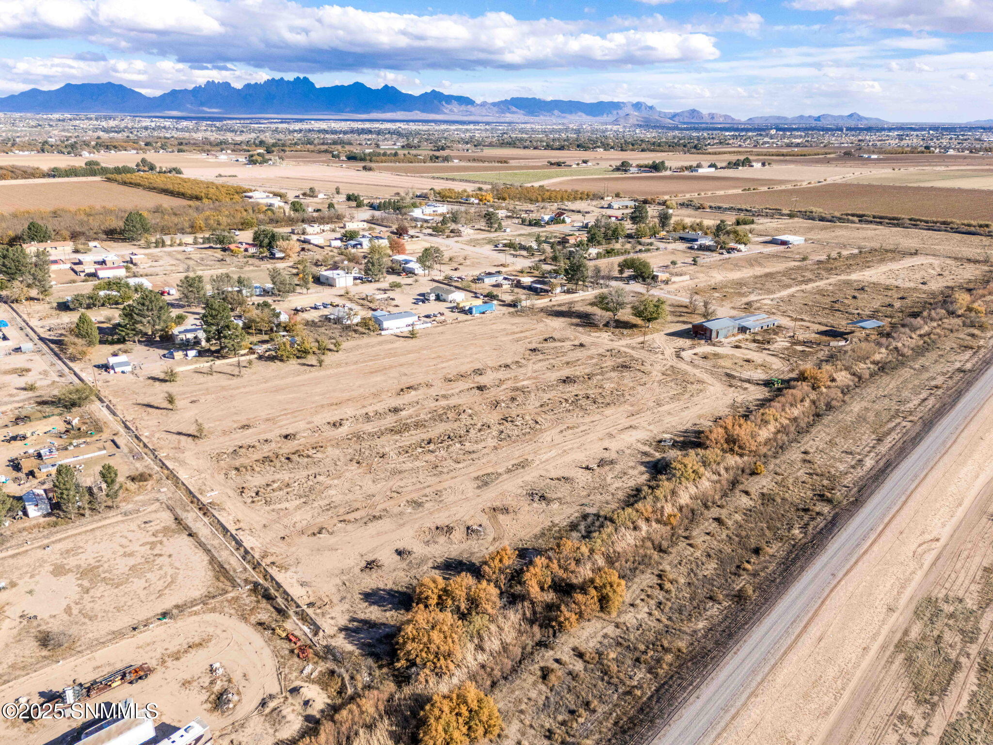 7-web-or-mls-Snappin Homes (WillowCreek2