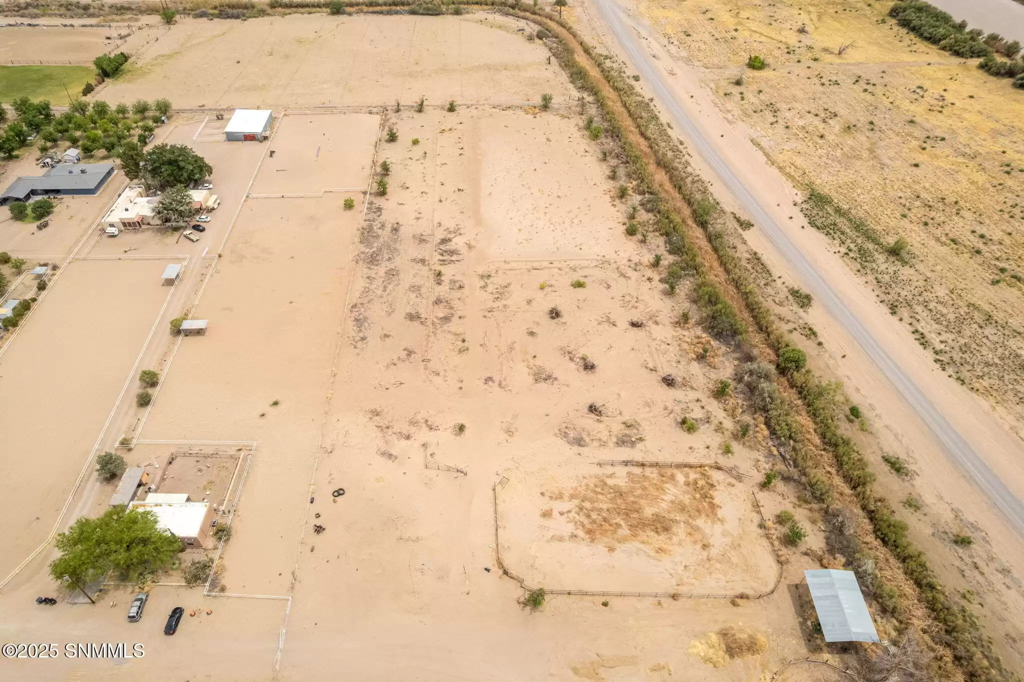 10-web-or-mls-Snappin Homes (WillowCreek