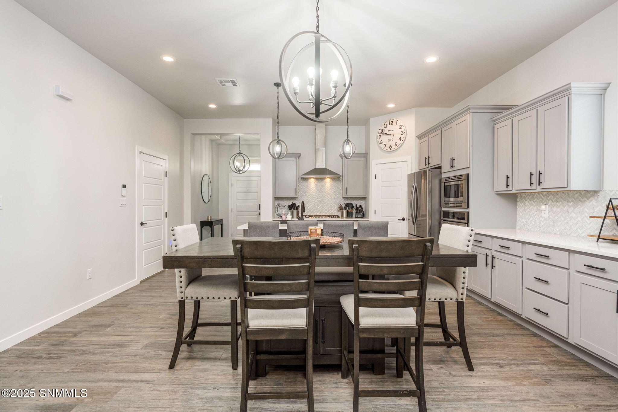 10-web-or-mls-Snappin Homes (MarvinGarde