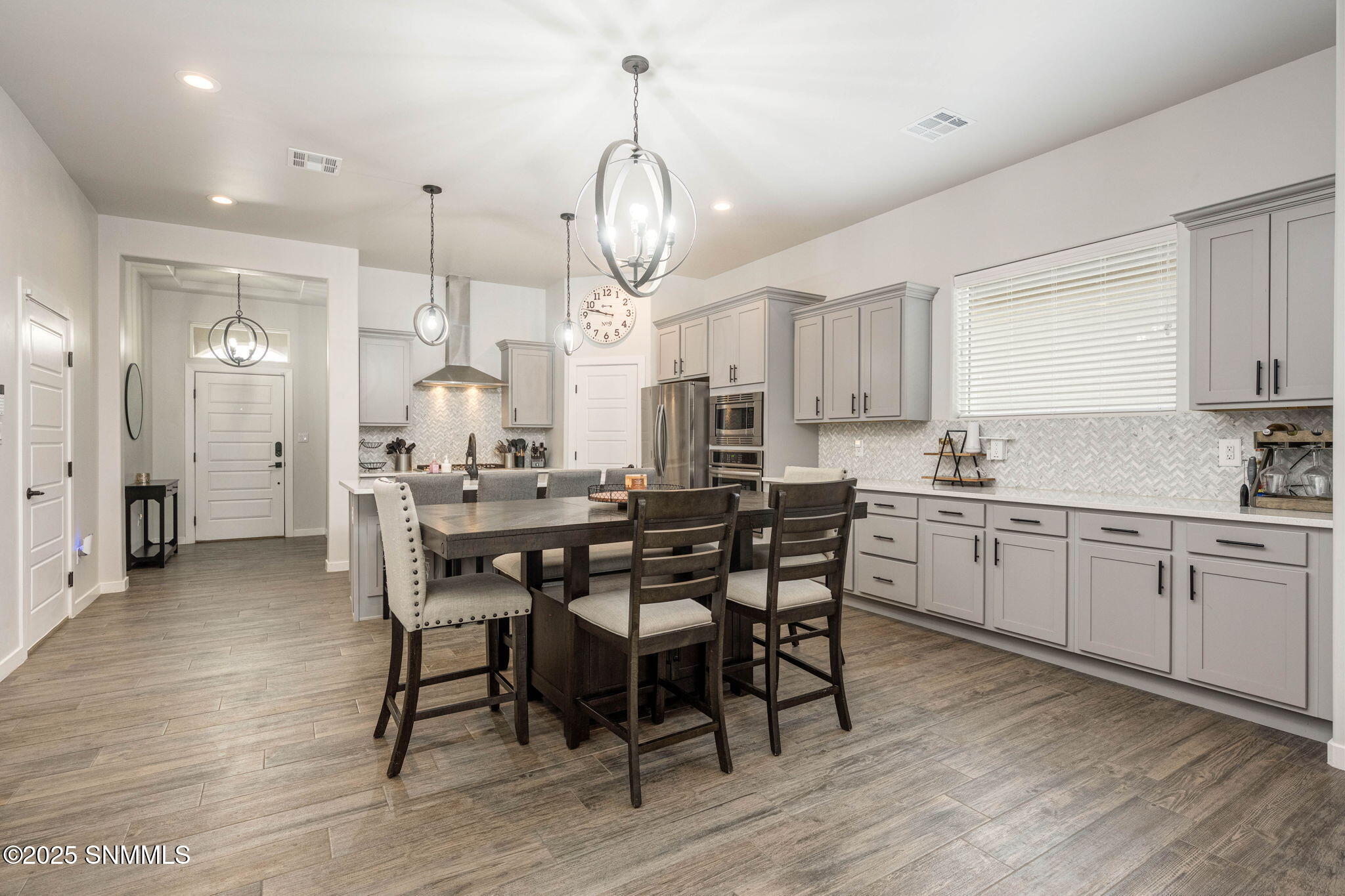 11-web-or-mls-Snappin Homes (MarvinGarde