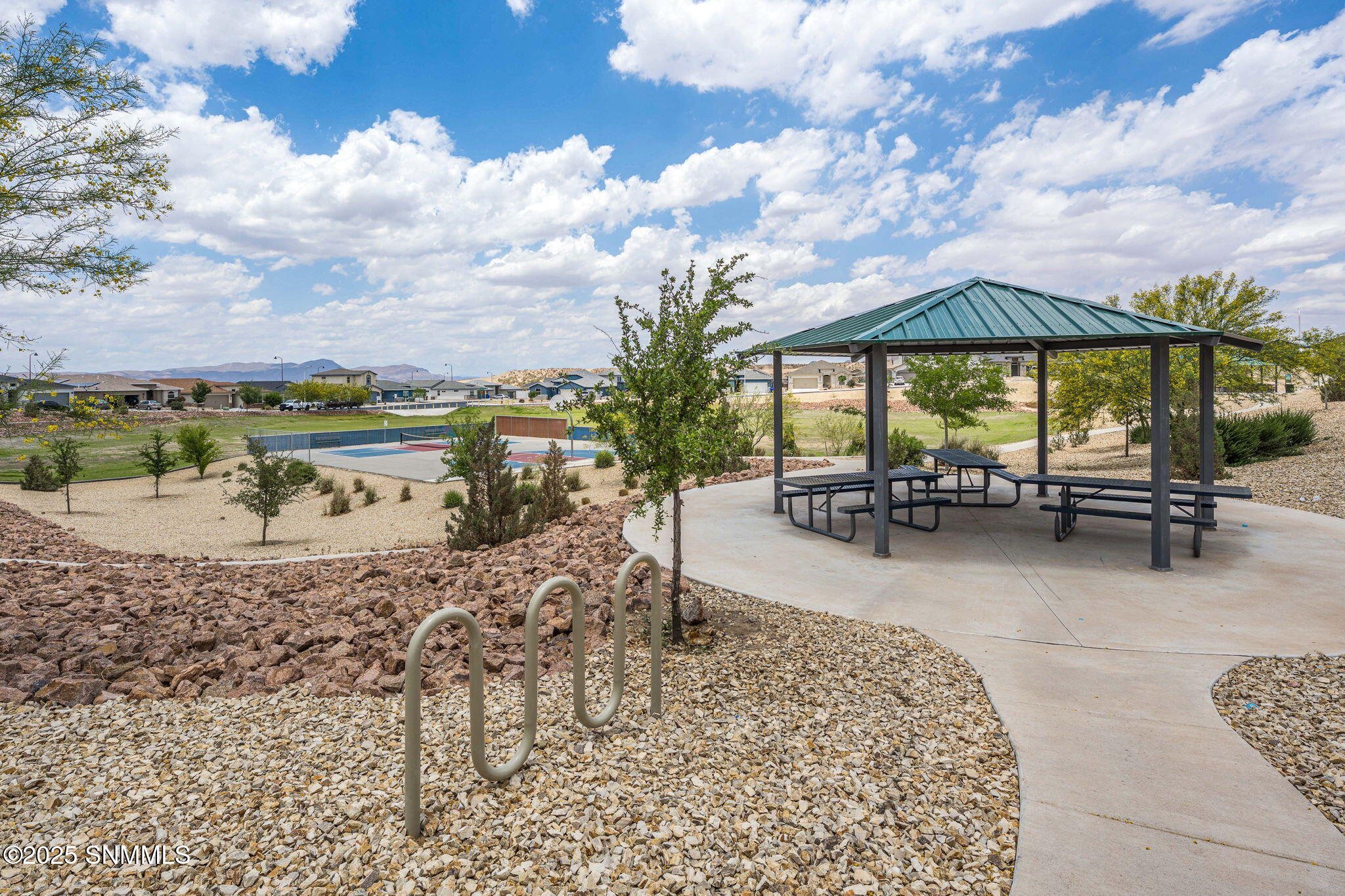 51-web-or-mls-Snappin Homes (MarvinGarde