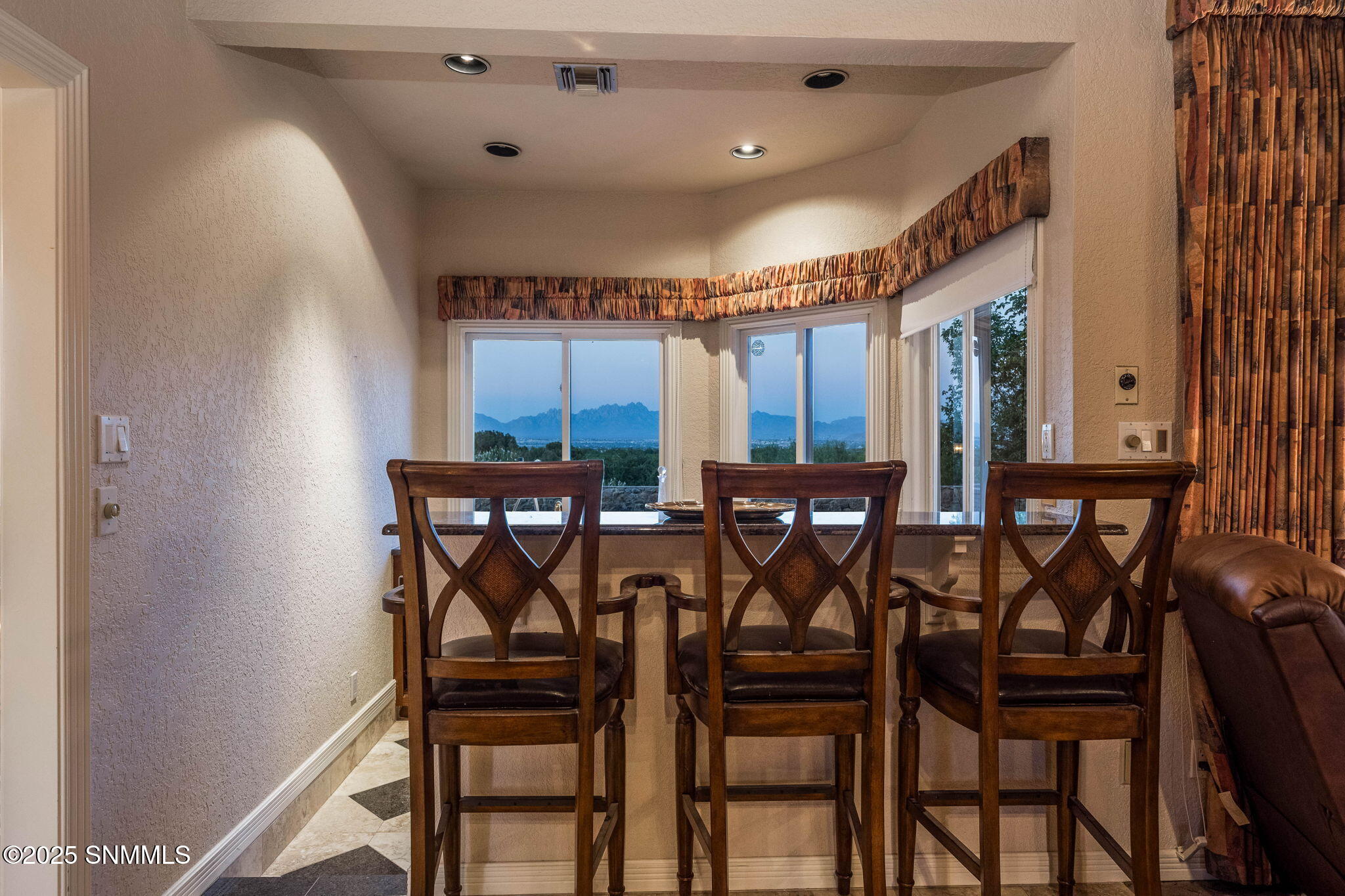 21-web-or-mls-Snappin Homes (VistaHermos