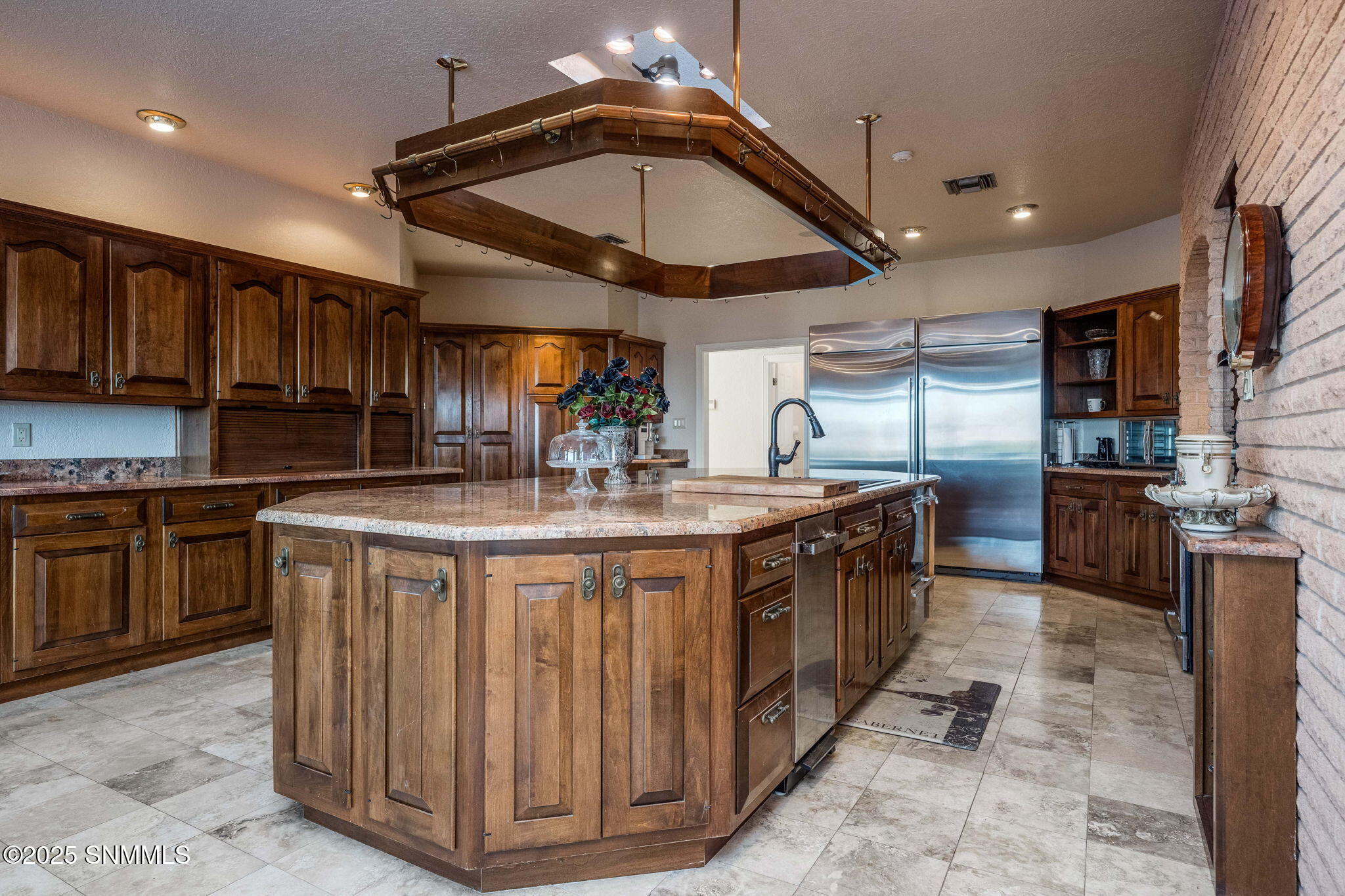 28-web-or-mls-Snappin Homes (VistaHermos