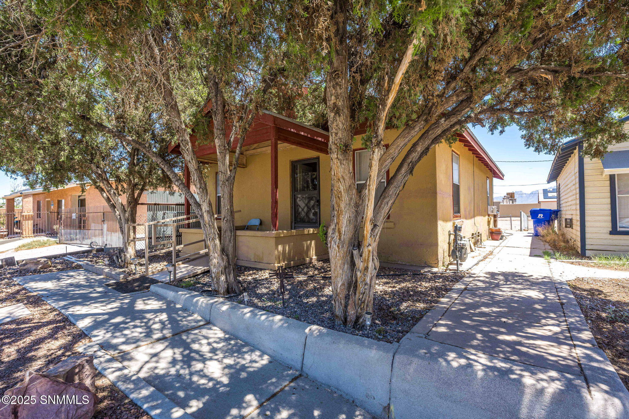 3-web-or-mls-Snappin Homes (Oak3305)-3