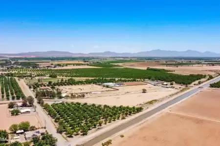 652 San Miguel Street, La Mesa, New Mexico 88044, ,Farm,For Sale,San Miguel,2501777