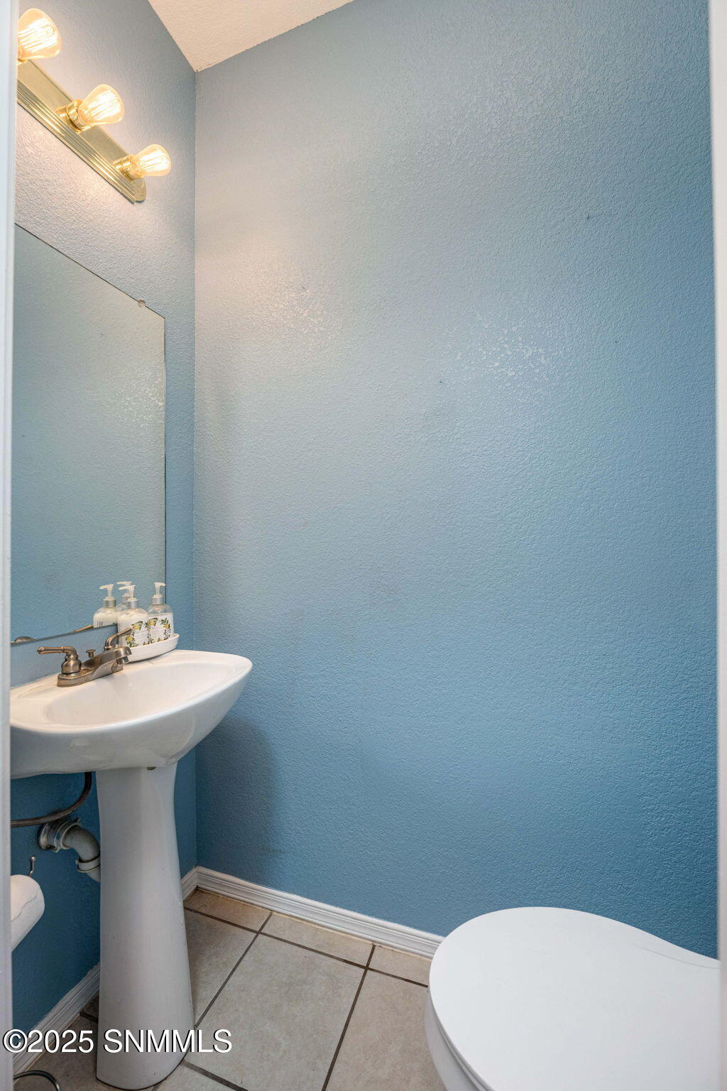 14-web-or-mls-Snappin Homes (Patagonia55