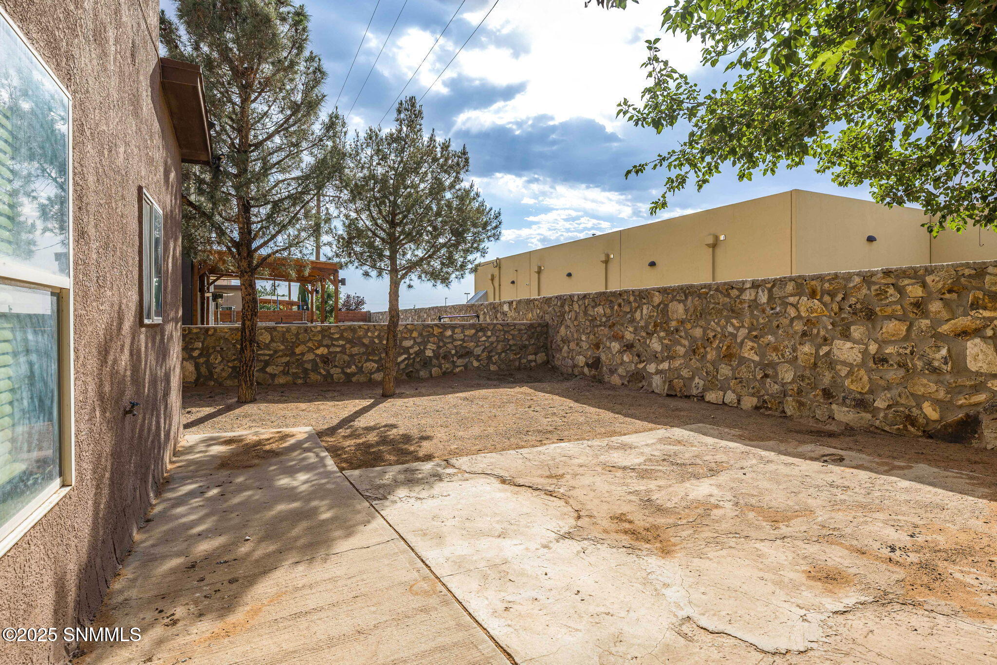 24-web-or-mls-Snappin Homes (Patagonia55