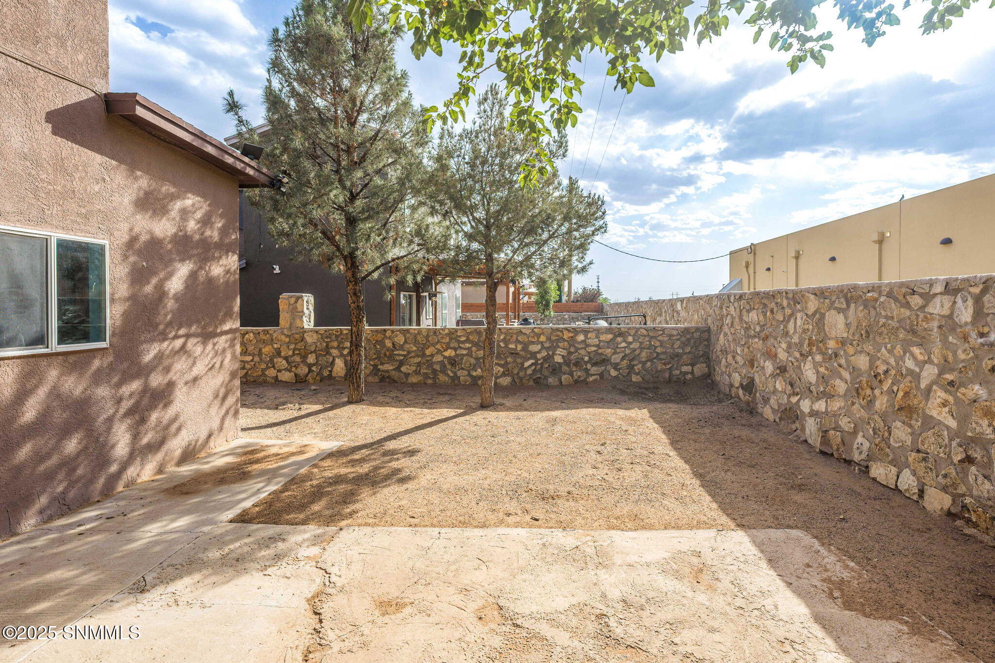 25-web-or-mls-Snappin Homes (Patagonia55