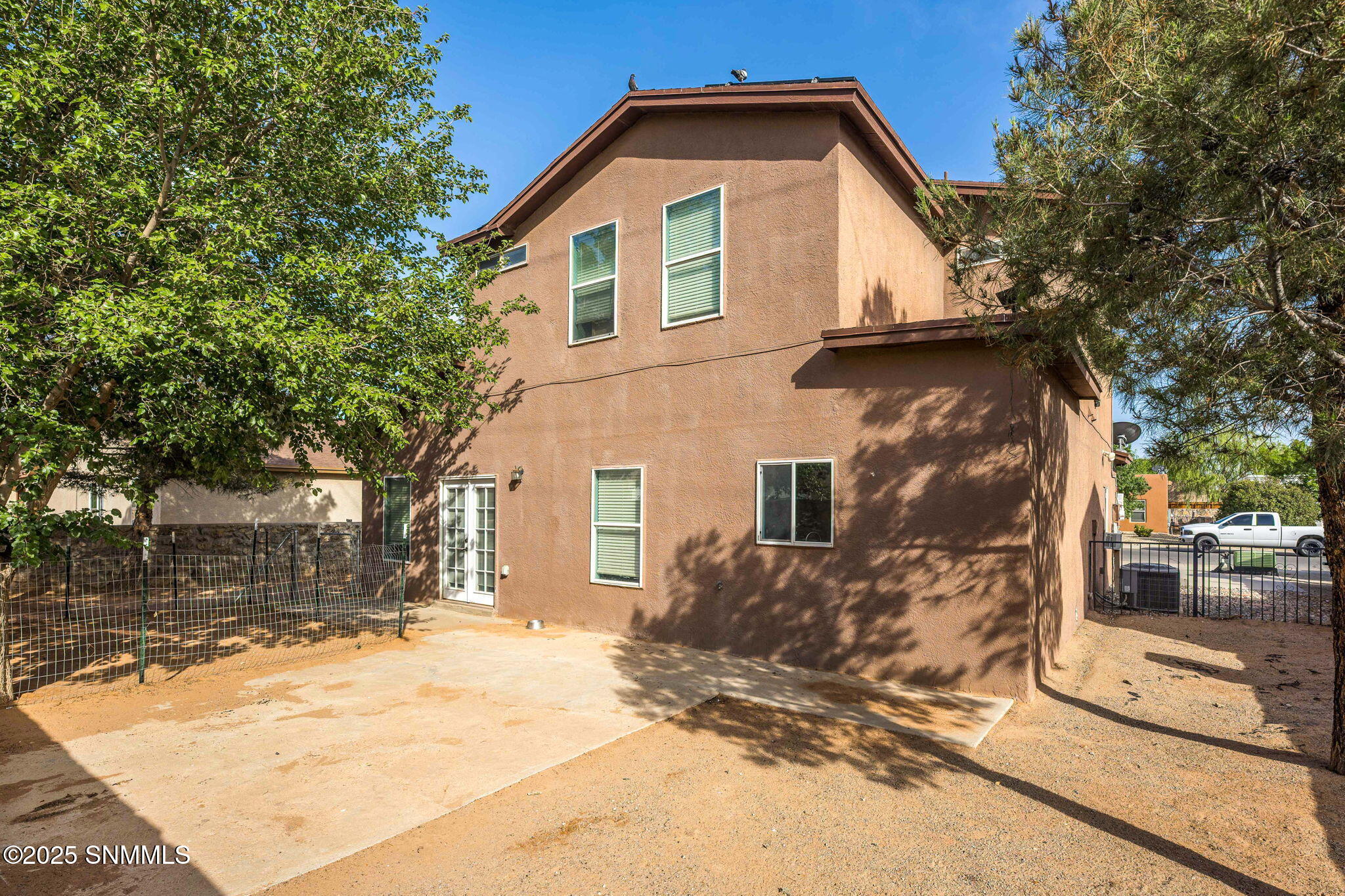 26-web-or-mls-Snappin Homes (Patagonia55