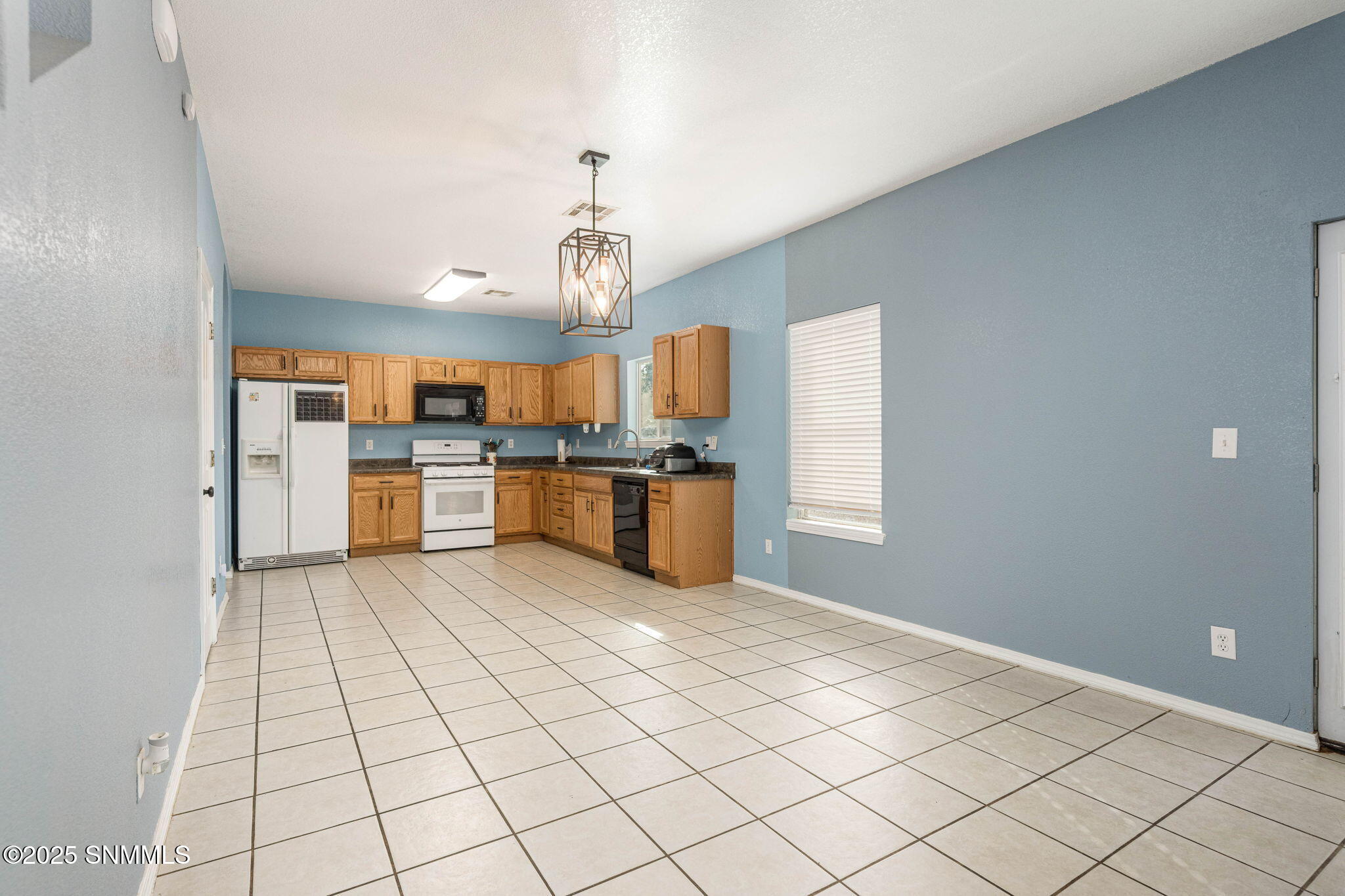 8-web-or-mls-Snappin Homes (Patagonia553