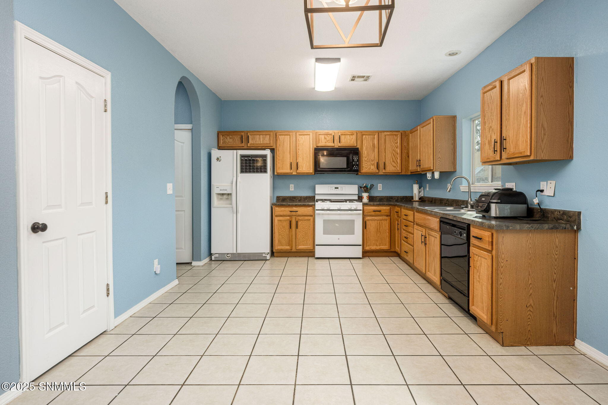 9-web-or-mls-Snappin Homes (Patagonia553