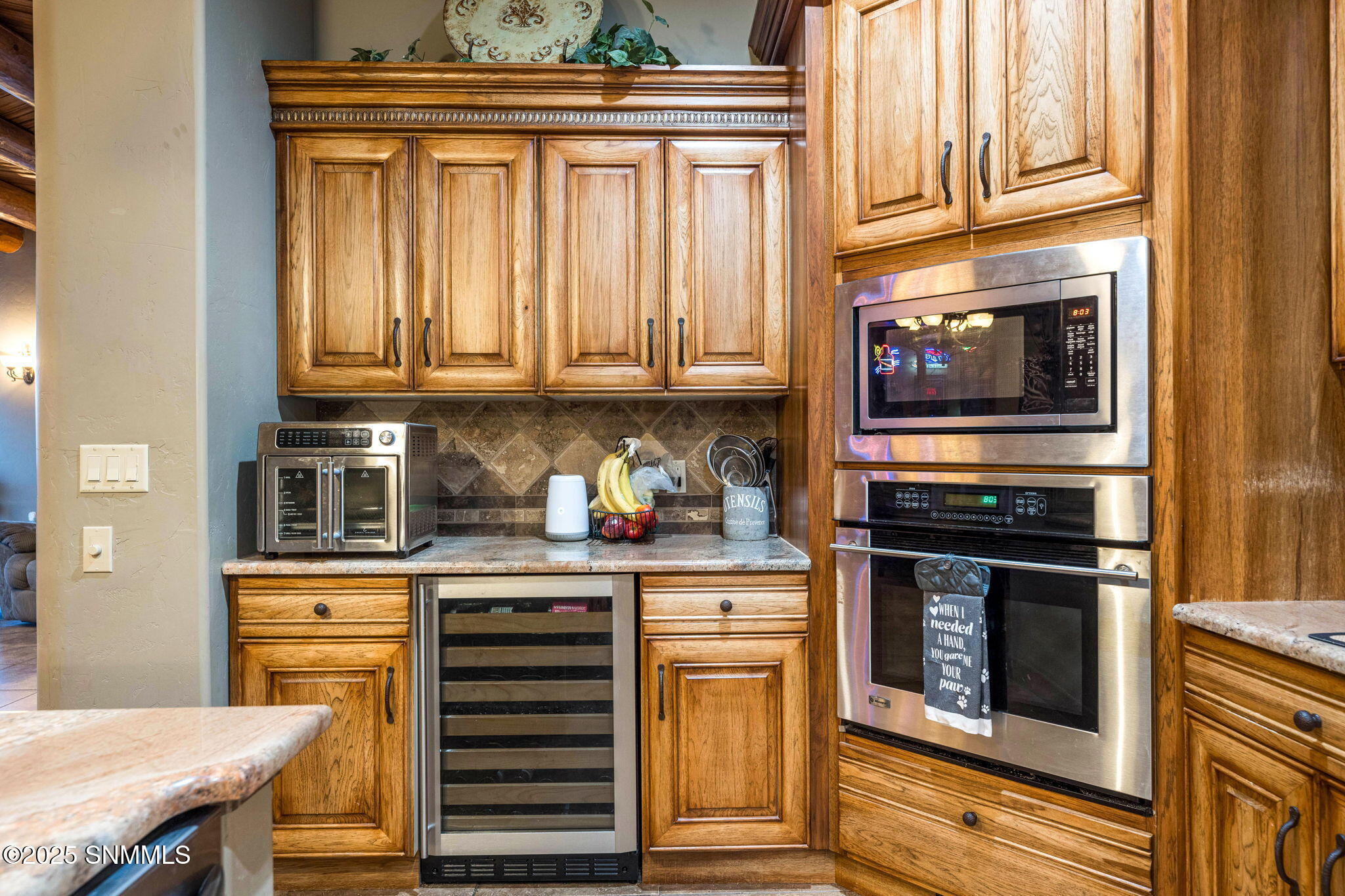 19-web-or-mls-Snappin Homes (Renoir8095)