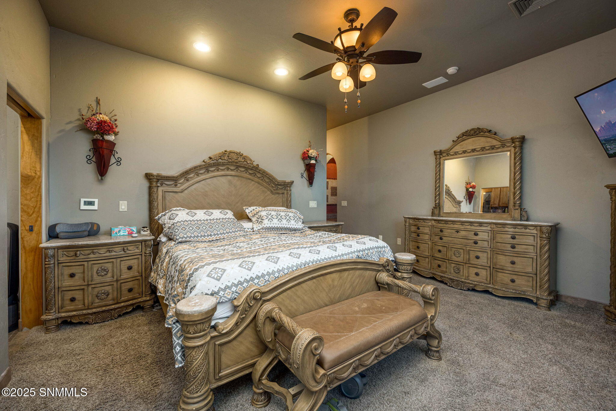 29-web-or-mls-Snappin Homes (Renoir8095)