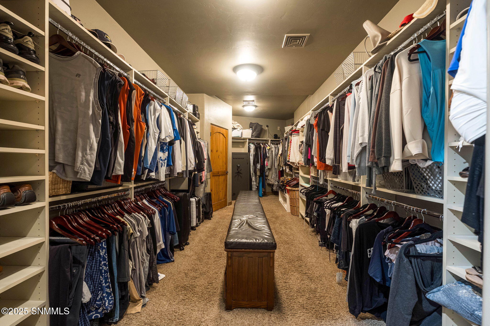 39-web-or-mls-Snappin Homes (Renoir8095)