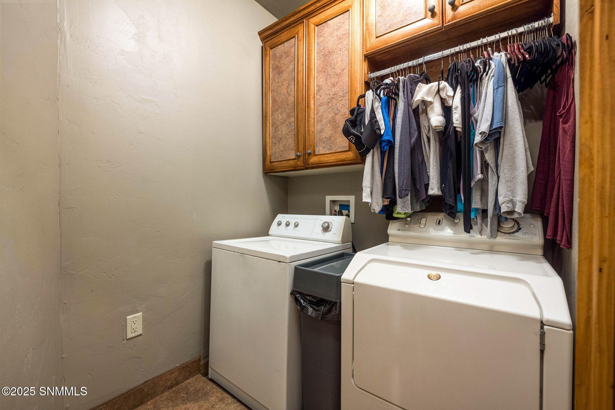 40-web-or-mls-Snappin Homes (Renoir8095)