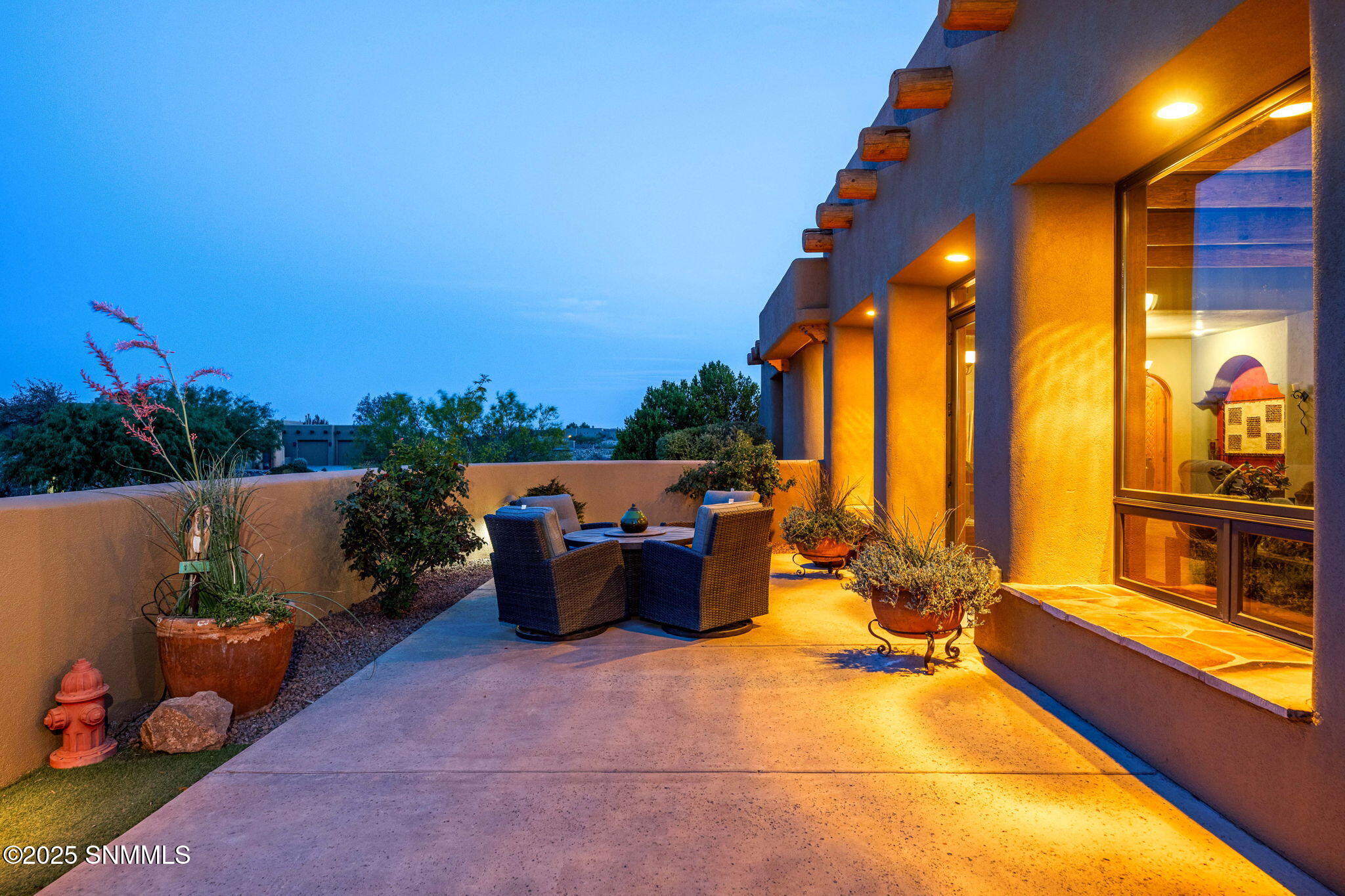 67-web-or-mls-Snappin Homes (Renoir8095)