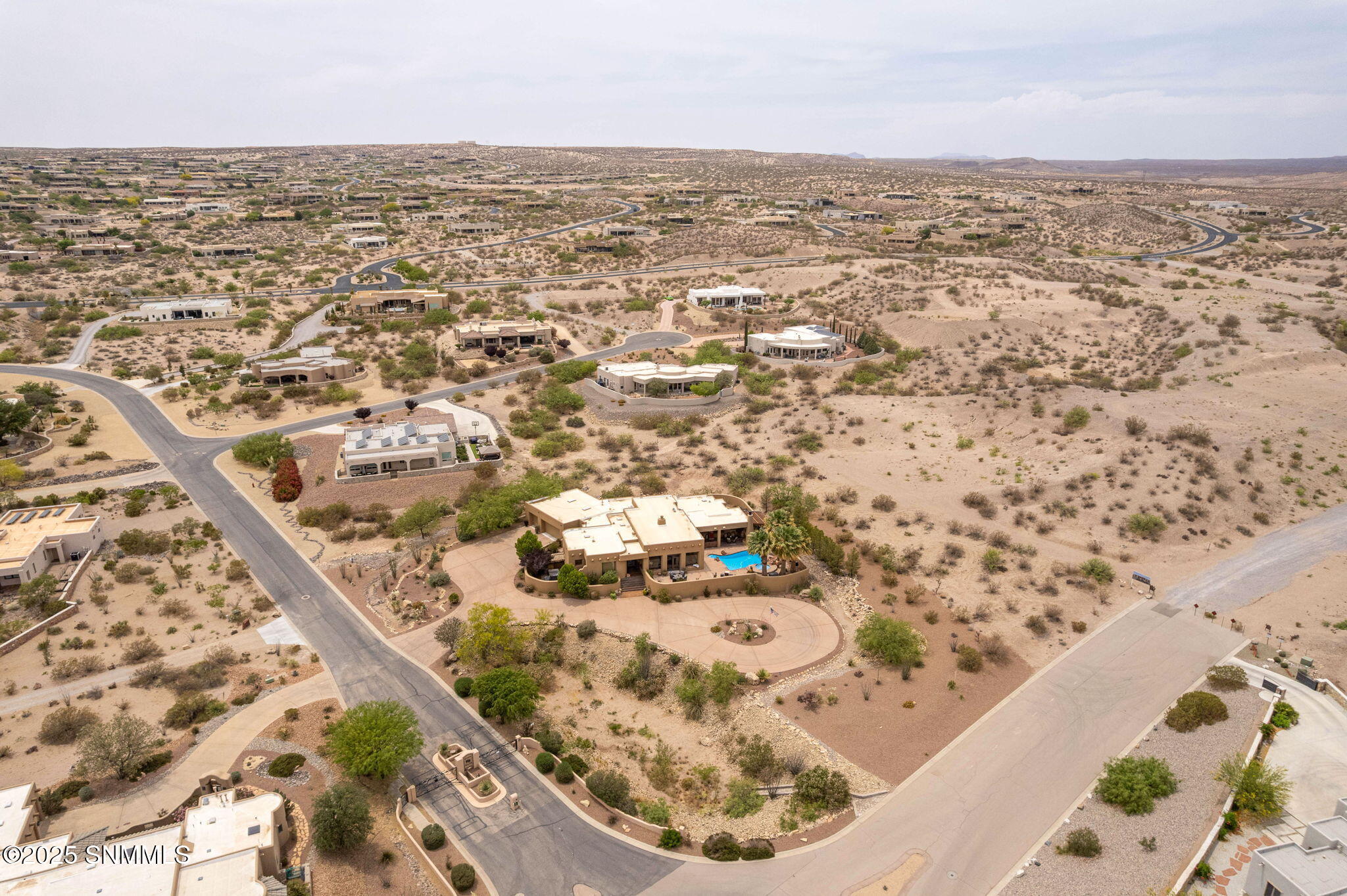 74-web-or-mls-Snappin Homes (Renoir8095)