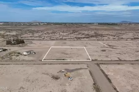 TBD Grulla Mountain Rd SE, Deming, New Mexico 88030, ,Land,For Sale,Grulla Mountain Rd SE,2501887