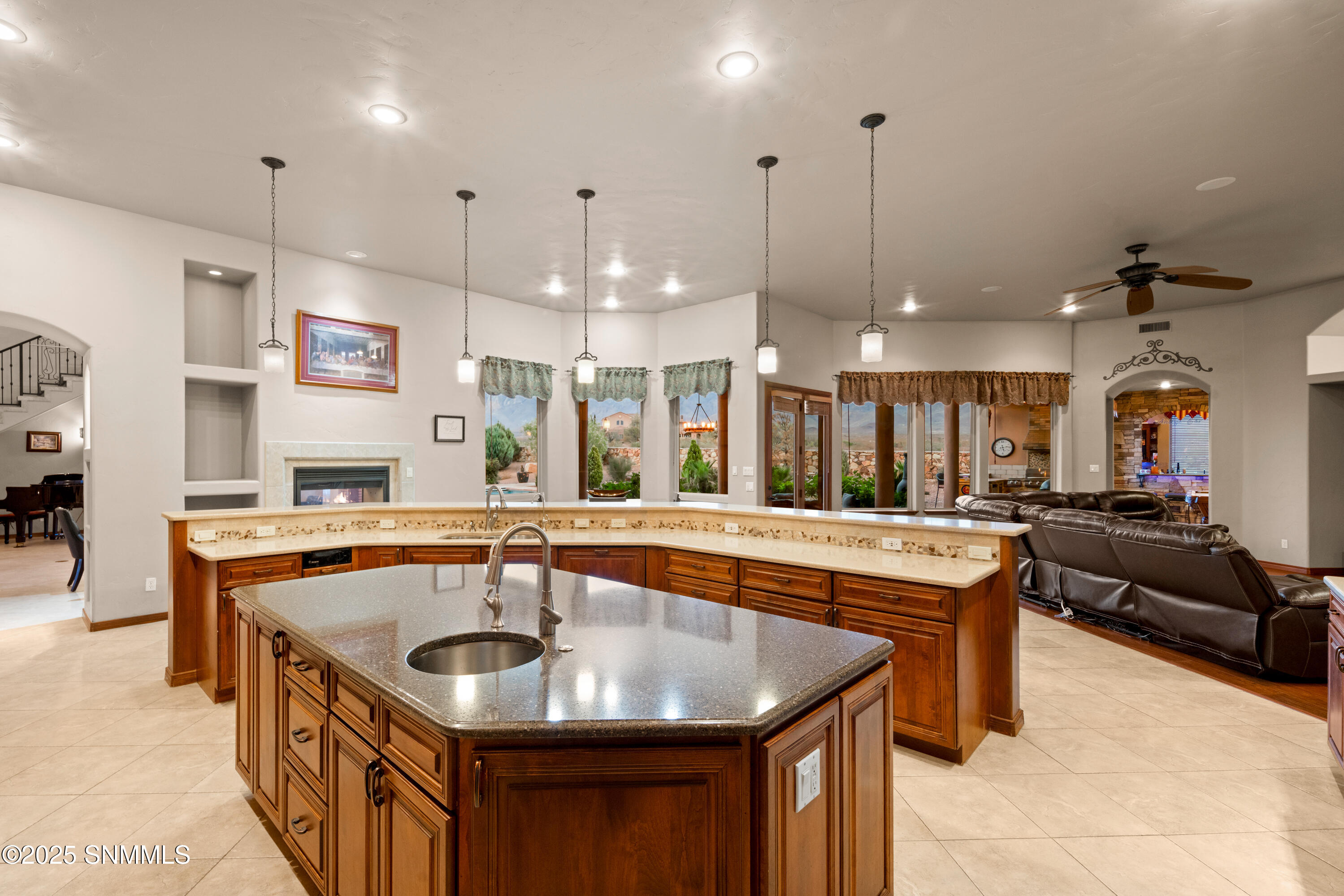 9770-Desert-Mirage-MLS-Camera-Guy-29