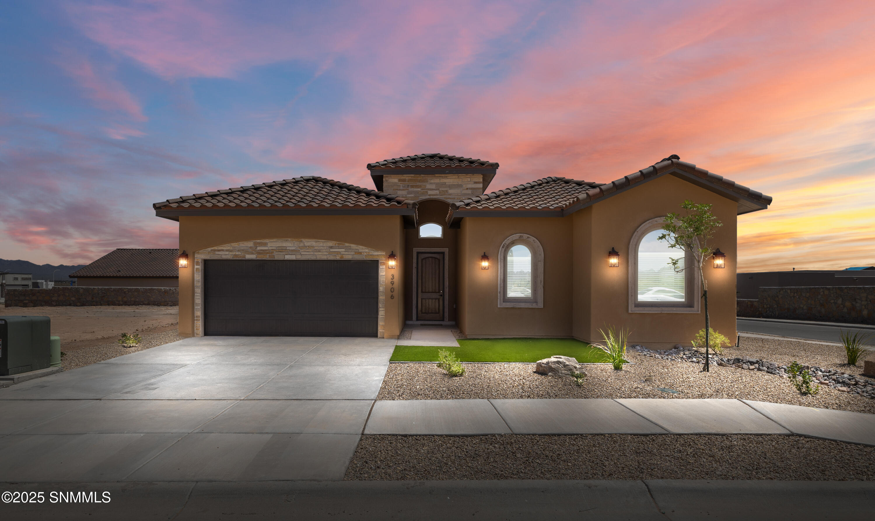 3906-Royal-View-MLS-Camera-Guy-3