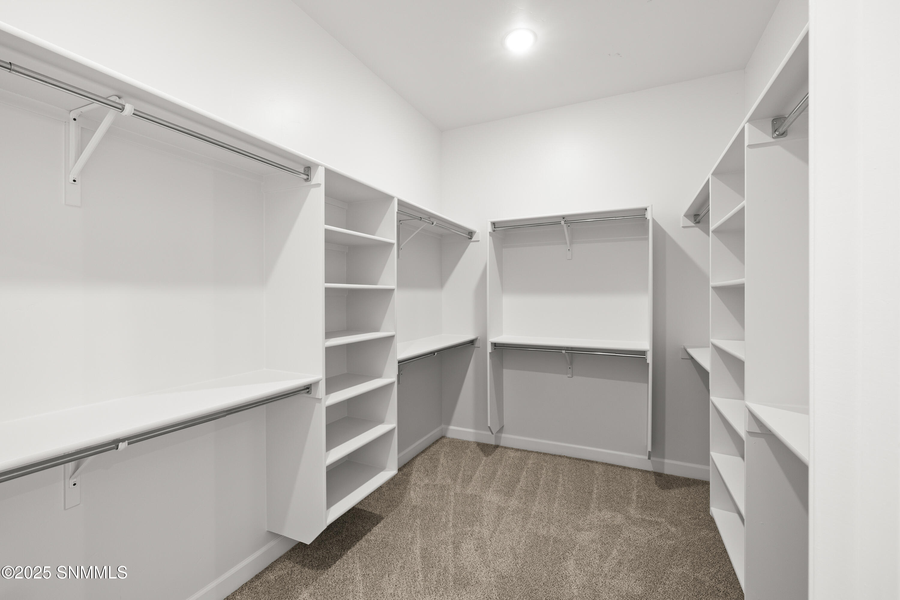 3906-Royal-View-MLS-Camera-Guy-18